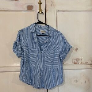 Universal Thread Blue Striped Linen Blend Short Sleeve Shirt